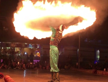 Dubai Red Desert Safari, Camel Ride, Fire Show, Belly Dance  BBQ Dinner 