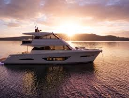 Xclusive 50ft Azimut Yacht