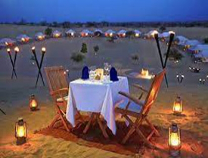 DINNER IN THE DESERT