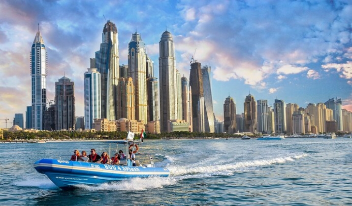 Speed Boat Tour Dubai