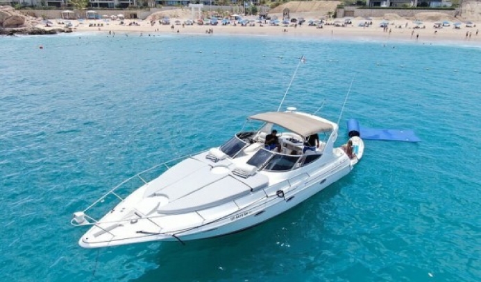 Rent this 35ft Boat