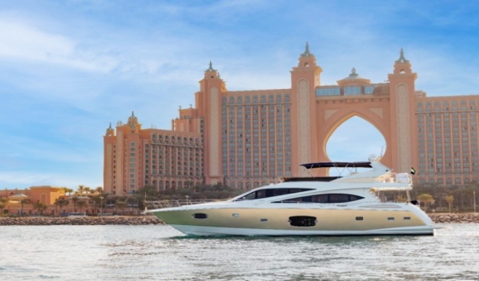 80ft Luxury Yacht Rental Dubai
